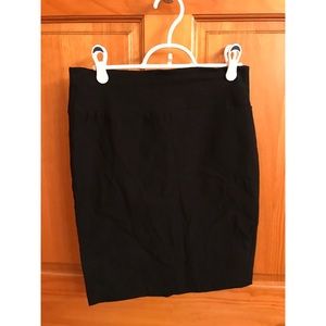 🌸3/$15🌸Black Juniors Pencil Skirt